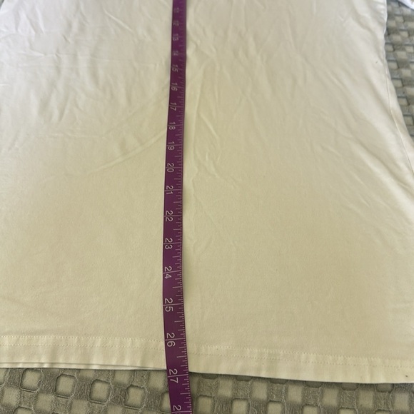 White GymShark T-Shirt - Picture 6 of 8